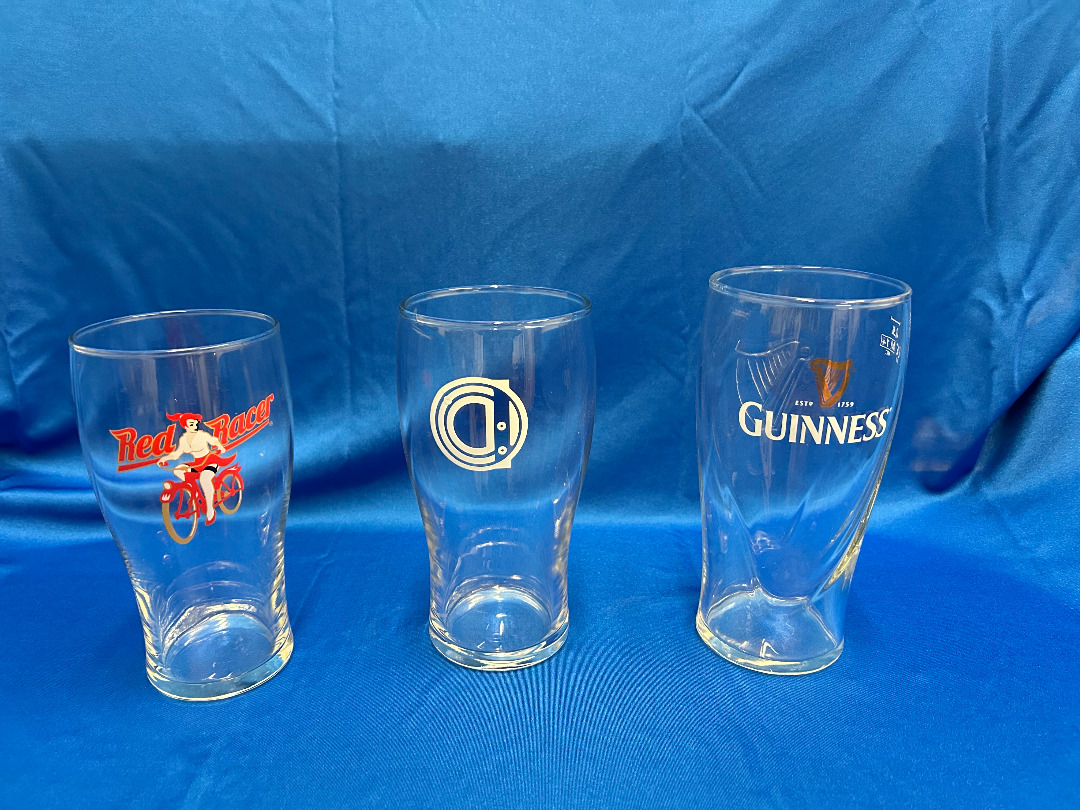 Pint glasses on sale for sale