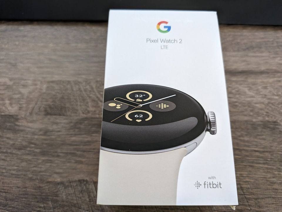 全新未拆Google Pixel Watch 2 LTE版(金屬銀鋁製錶殼/陶瓷米運動錶帶