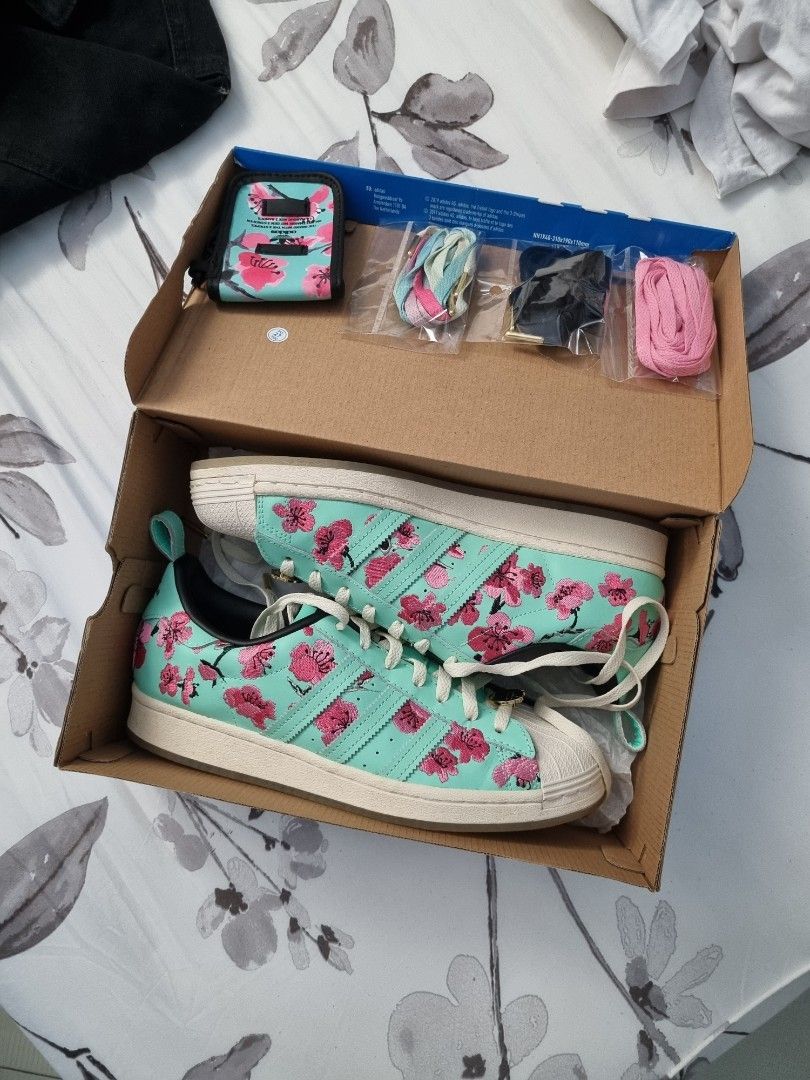 Adidas Arizona collab Men s Fashion Footwear Sneakers on Carousell