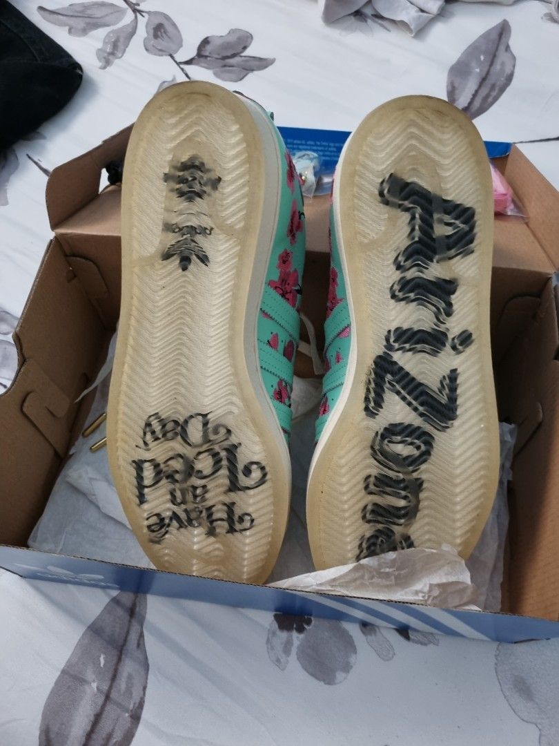 Adidas arizona store tea collab