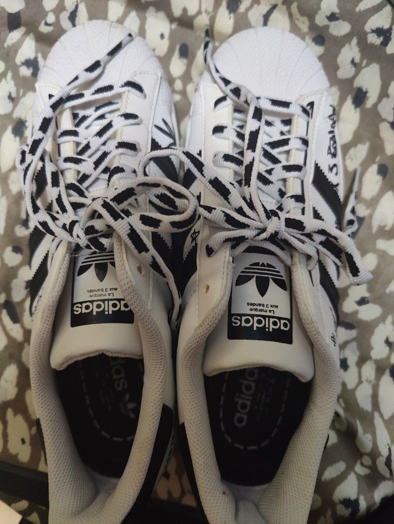 Adidas hot sale trefoil superstar