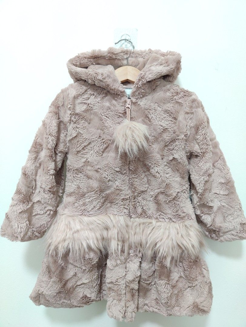 American Widgeon girls coat 4Y Babies Kids Babies Kids Fashion on Carousell