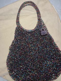 （分類：）位於 。 由 y1112 提交（商品編號 1272593713，圖片 1）。簡介： 。