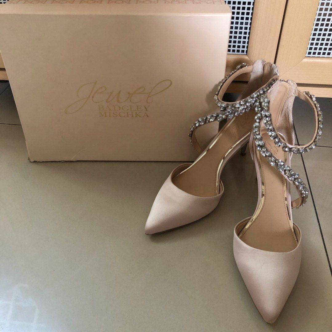 Jewel badgley mischka jazmine pump shop