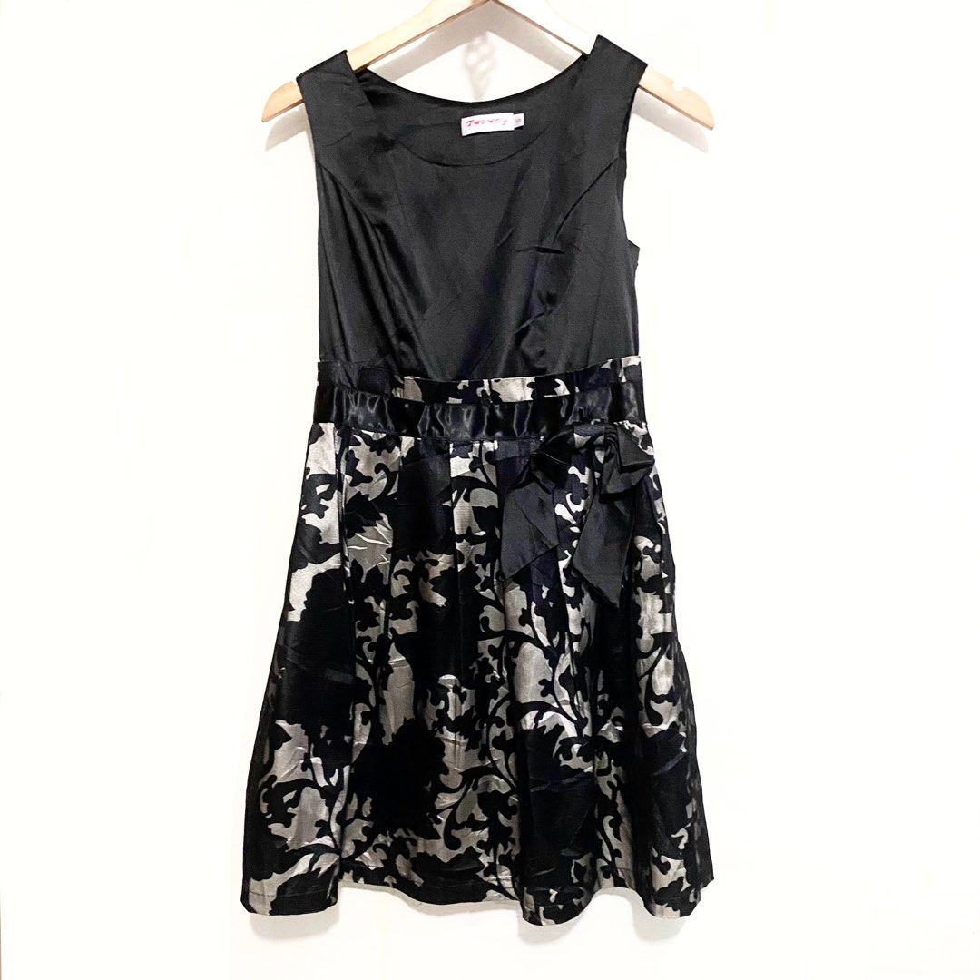 Black Satin Dress, Women's Fashion, Dresses & Sets, Dresses on Carousell