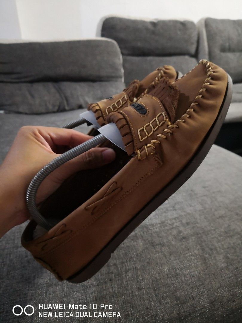 Brantano discount hush puppies
