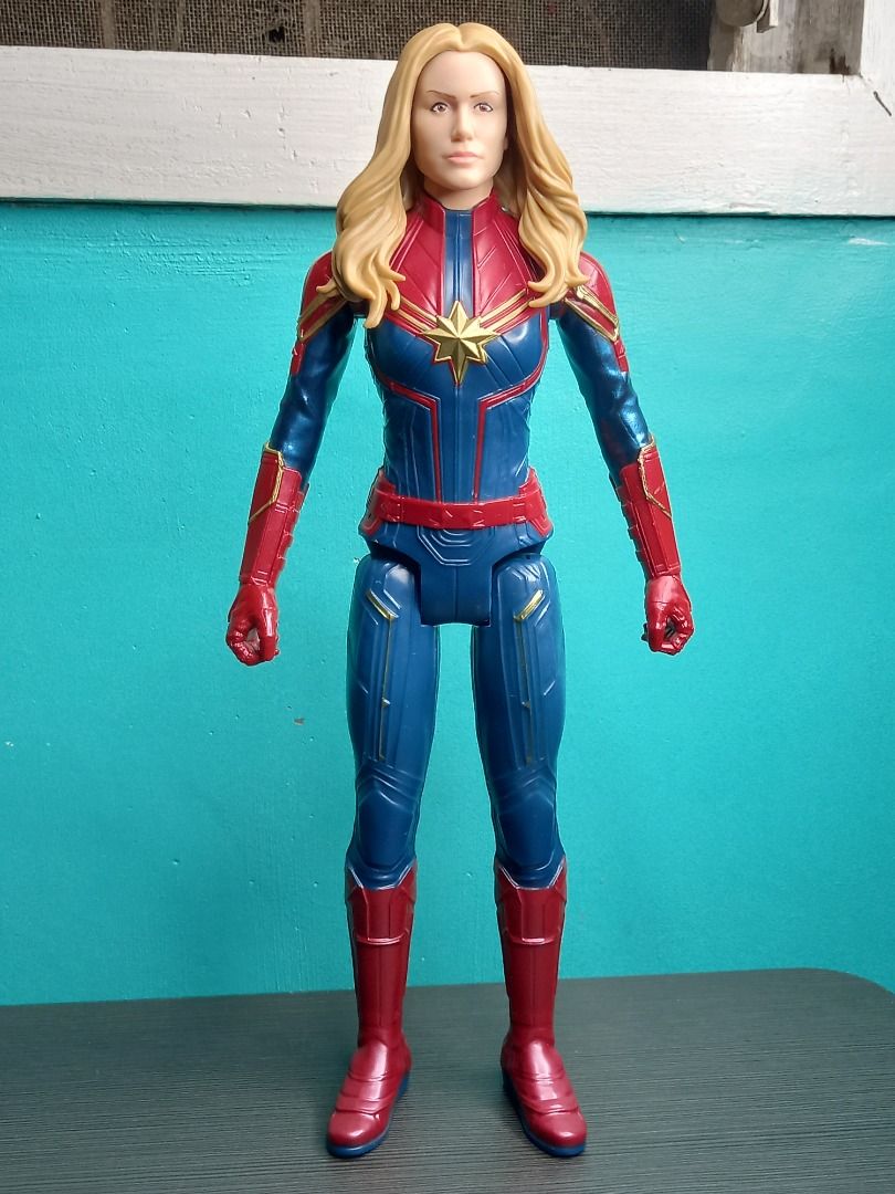 Captain marvel shop action figure 2018