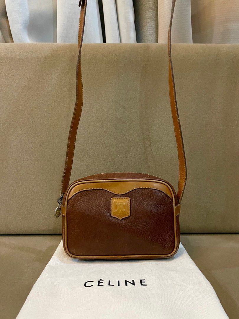 Celine Leather Crossbody Bag (Category: Luxury Bags & Wallets) located in Paranaque City. Submitted by katlouieleandicho (Listing ID 1272550606, Image 1). Description: 💯Authentic Made in Italy 8/10 condition .