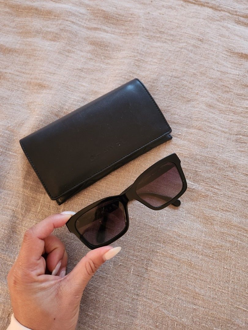 Chanel wayfarer sale
