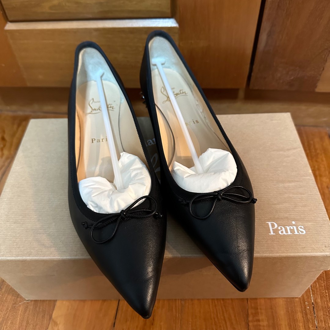 Louboutin deals hall flat