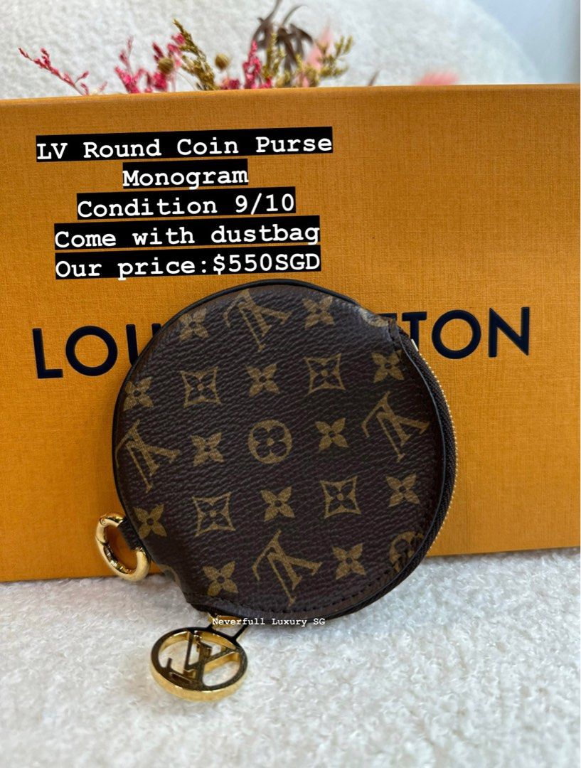 Luxury hotsell coin pouch