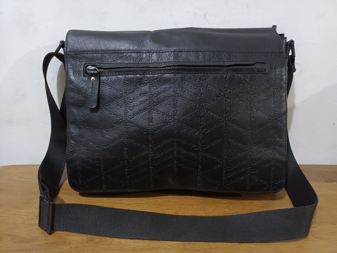 Ck store messenger bag