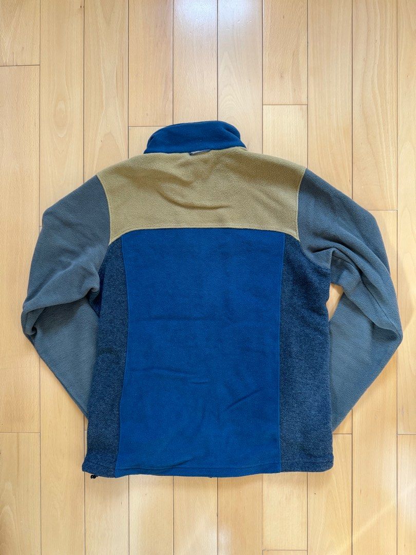 Columbia fleece jacket （分類：外套及戶外衣服）位於 Hong Kong。 由 mr.military 提交（商品編號 1272531407，圖片 2）。簡介： Size S Shoulder 43 Chest 52 Sleeve 65 Length 65。