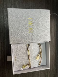 （分類：）位於 。 由 yannes_gvb 提交（商品編號 1272508911，圖片 1）。簡介： 。