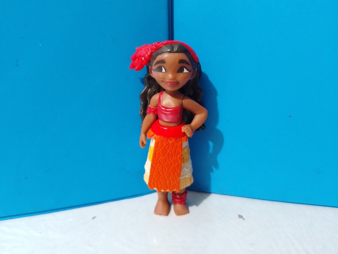 Disney Moana Young Moana Grandma Maui PVC Figures Hobbies