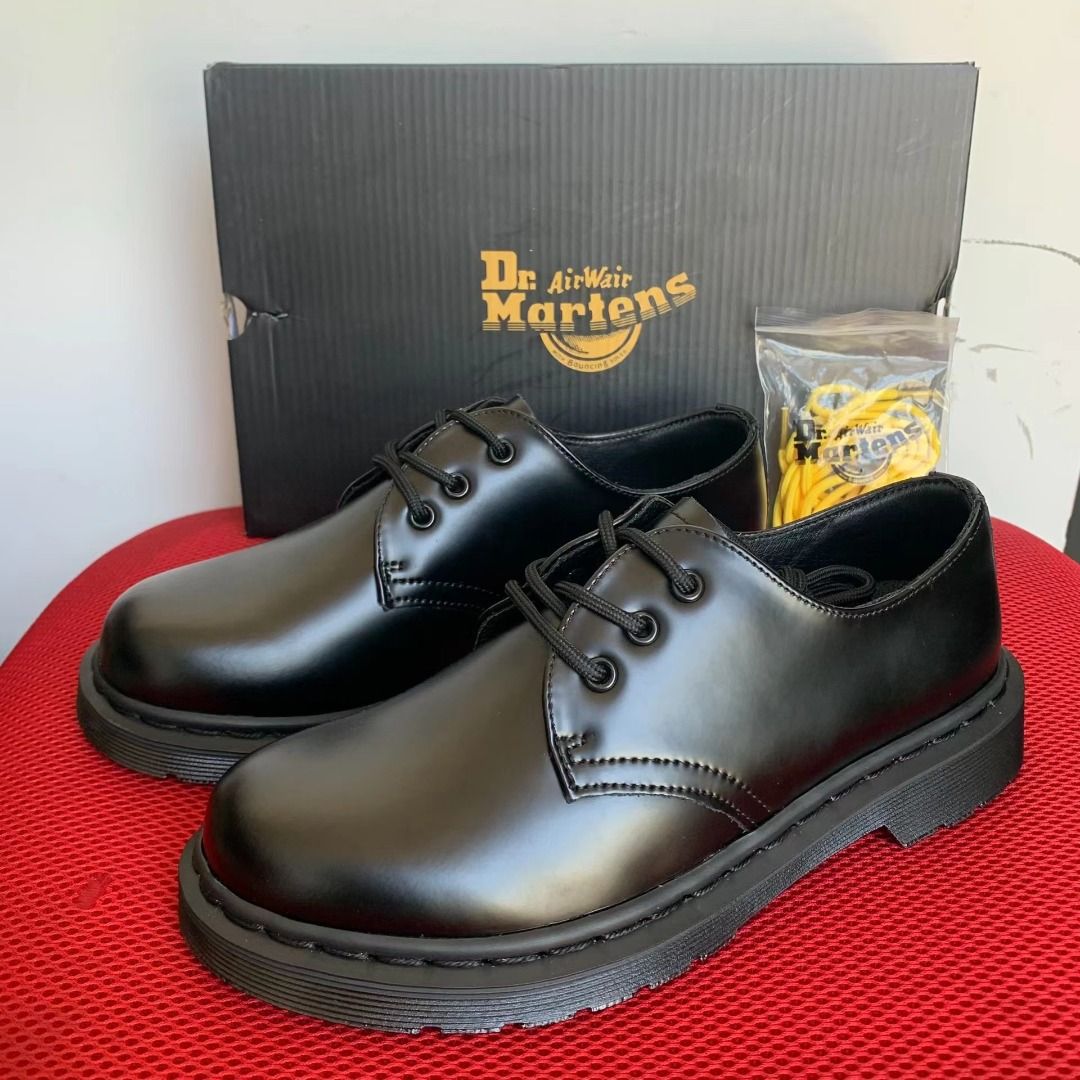 Black sales martin shoes