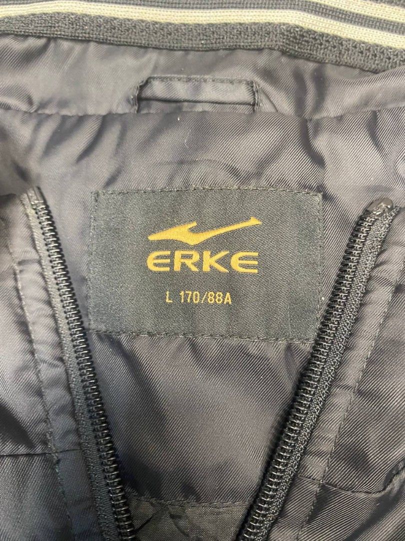 ERKE, Women's Fashion, Coats, Jackets and Outerwear on Carousell