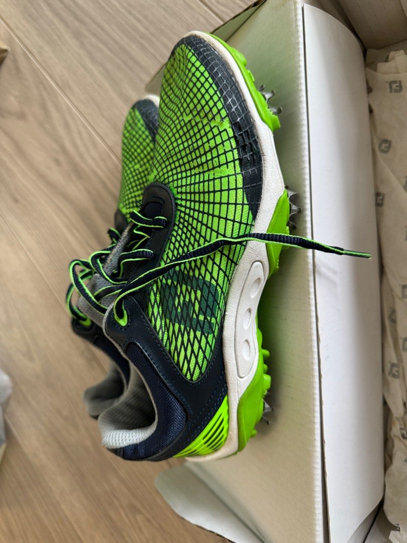 Boys golf discount shoes size 2