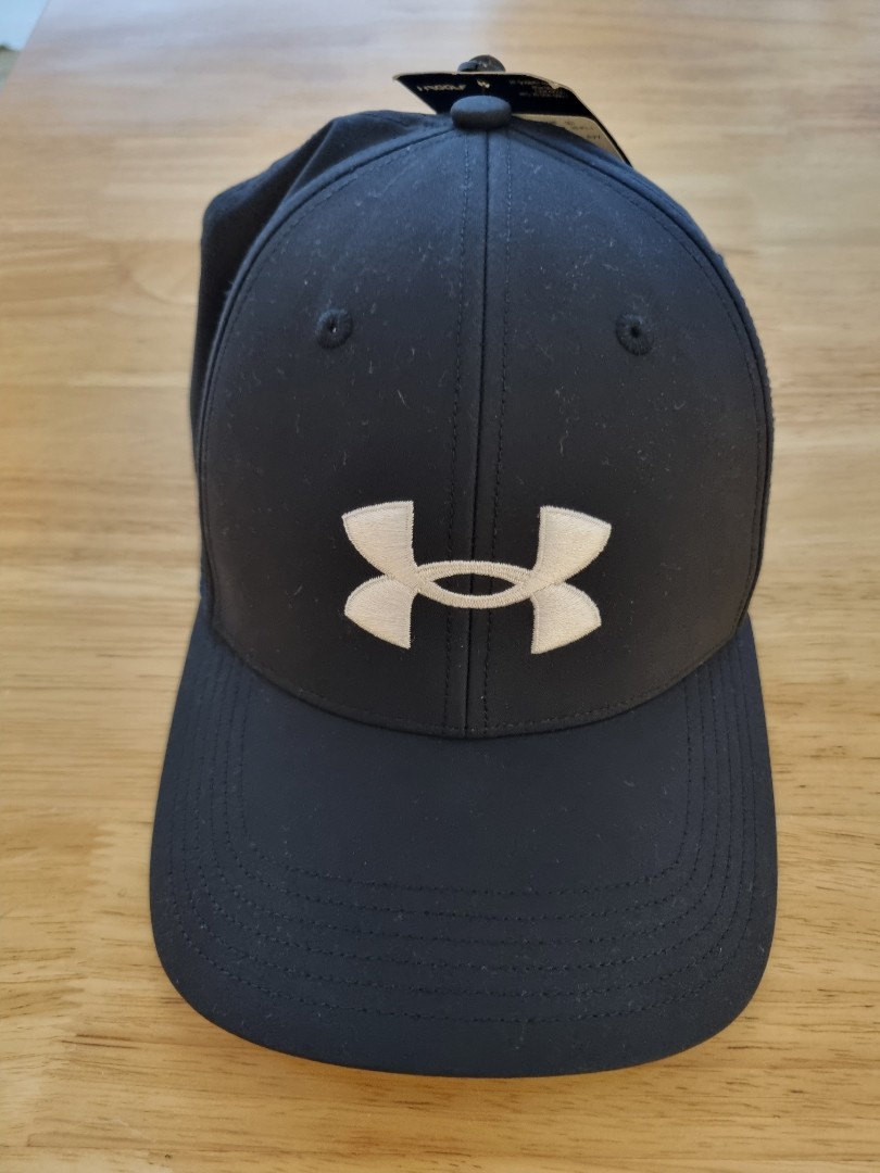 For sale: Under Armour Golf Hat, Men's Fashion, Watches & Accessories, Caps  & Hats on Carousell
