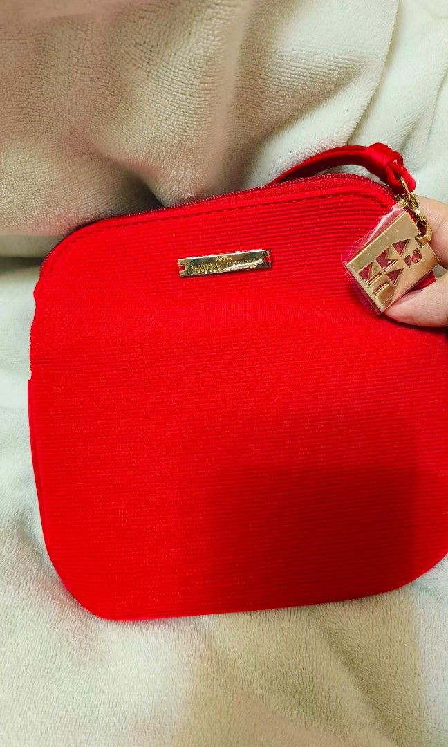 Giorgio armani red makeup discount bag