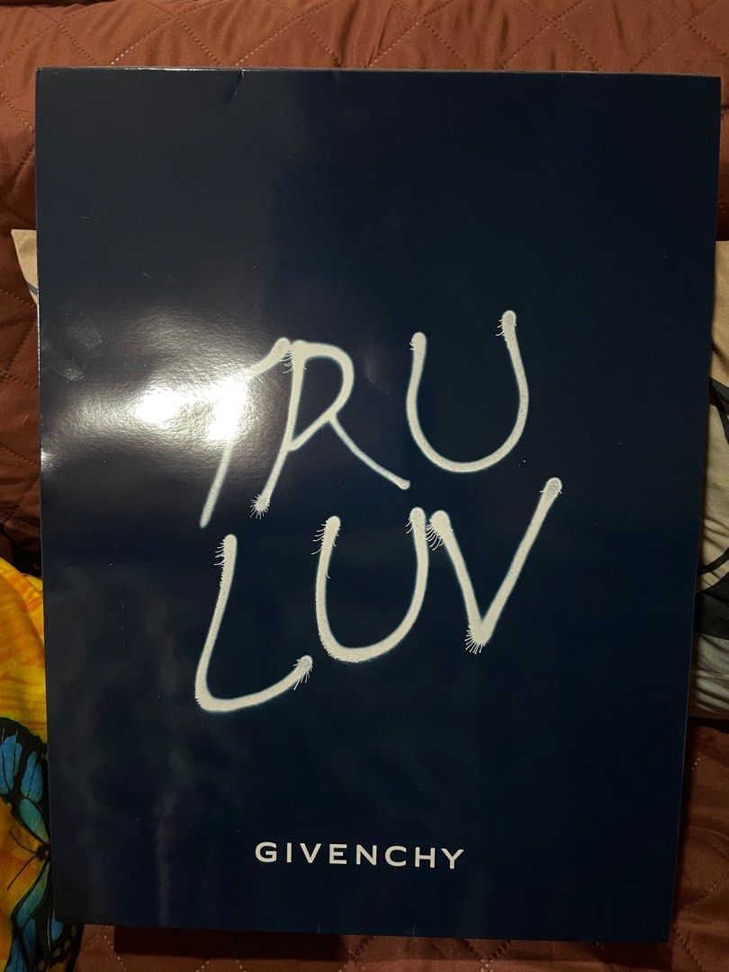 Givenchy Gift Bag ( TRU LUV ) (Category: Luxury Apparel) located in Caloocan City. Submitted by rtariman (Listing ID 1272470506, Image 1). Description: Givenchy Gift Bag ( TRU LUV ) 2 pcs available 500 each.
