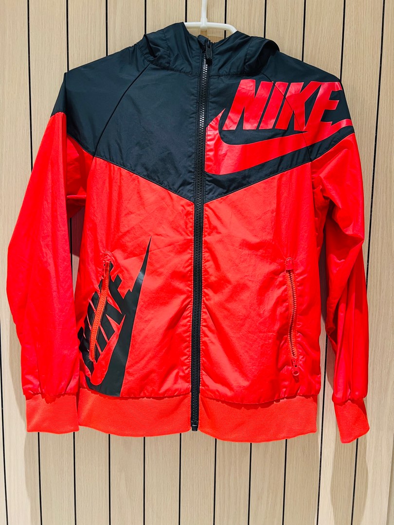 Red nike windbreaker womens hot sale