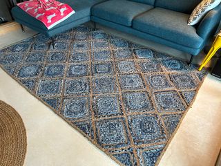 (Category: ) located in . Submitted by v.s.y (Listing ID 1272459787, Image 1). Description: .