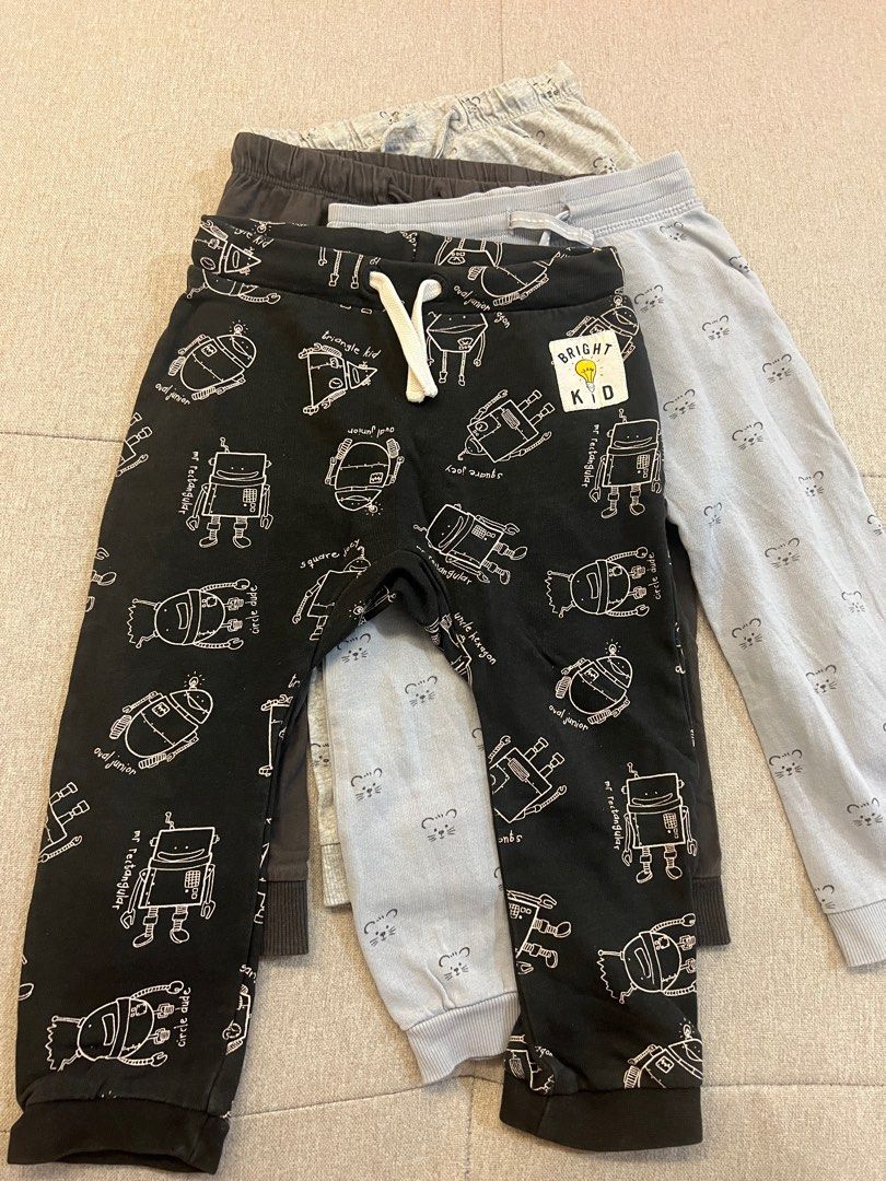H M kids pants in a bundle of 4 pieces Babies Kids Babies