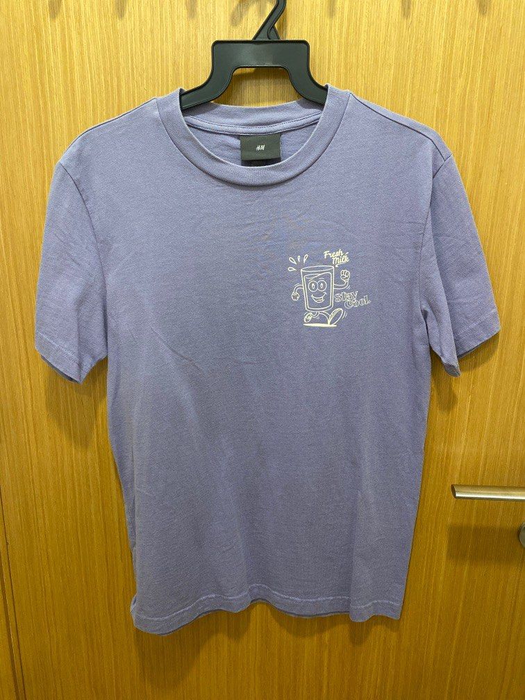 H M graphic t shirt XS size Men s Fashion Tops Sets Tshirts