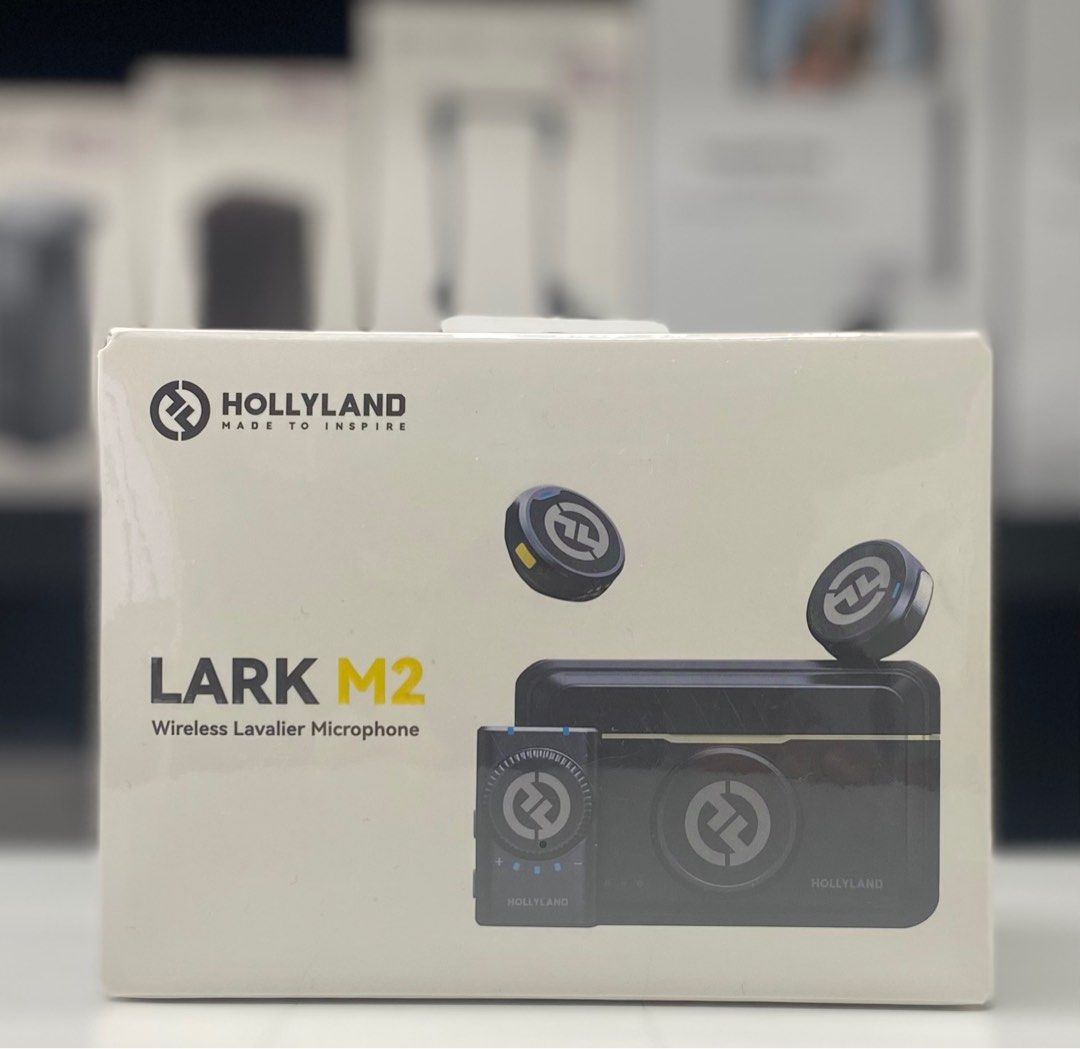 Hollyland Lark M2 Lightning Duo Wireless Microphone Dual Lav Mic