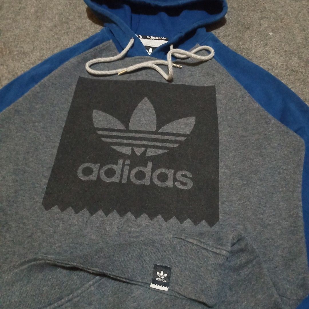 Adidas tree foil hoodie 2025