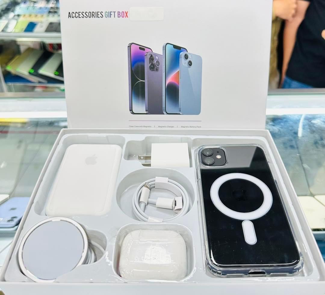 Earpods free with iphone 11 online
