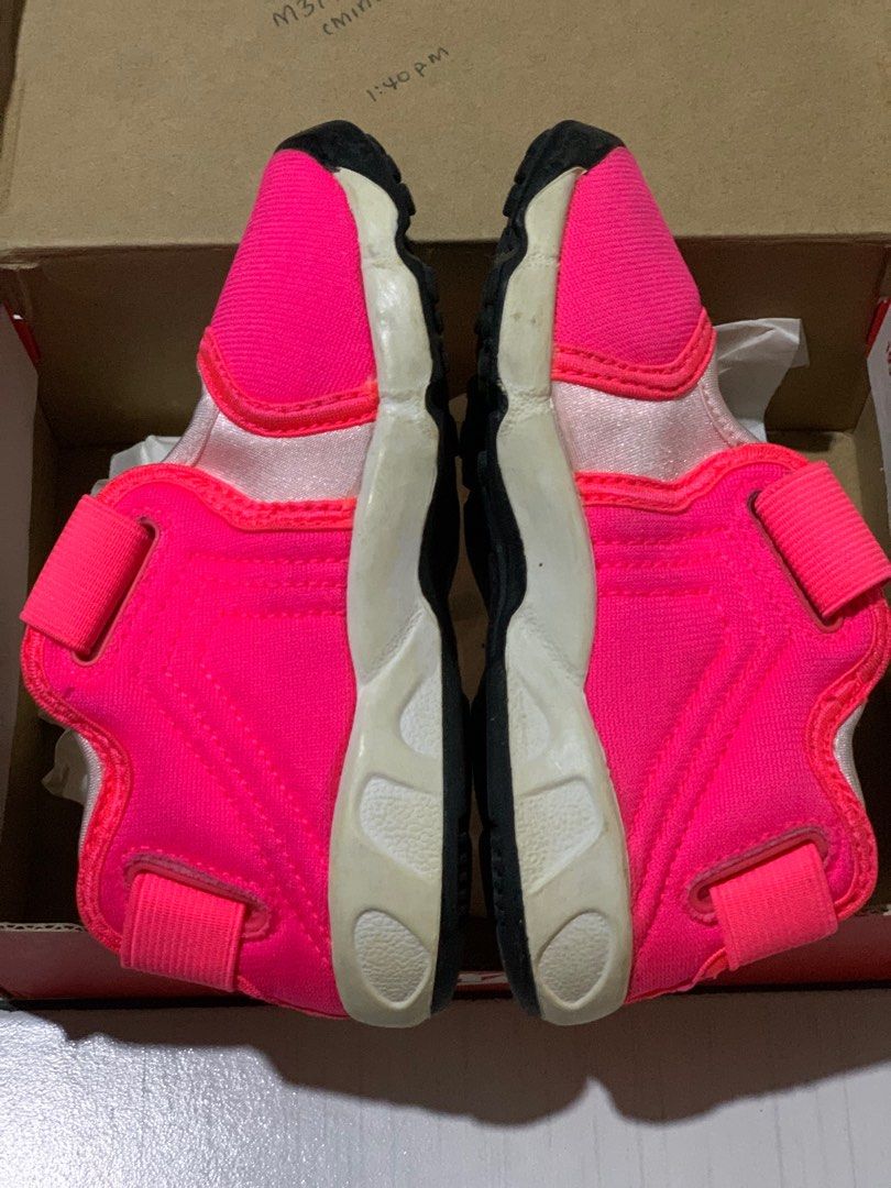 Nike rift hot sale bébé rose