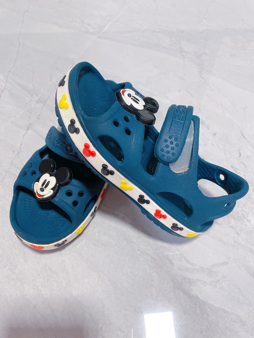 Crocs fun lab mickey clearance