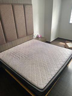 (Category: ) located in . Submitted by qualityproducts (Listing ID 1272553741, Image 1). Description: .