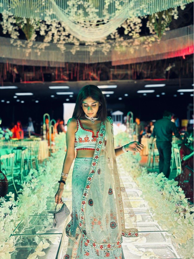 shawl on lehenga