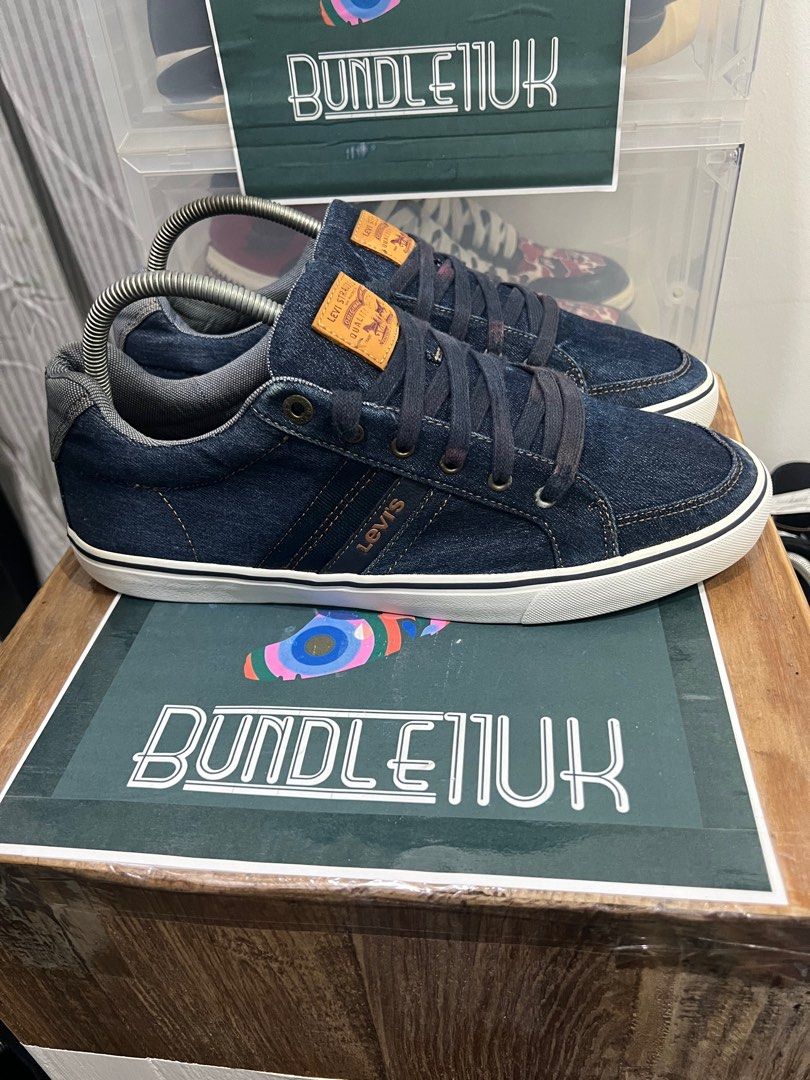 Levis comfort sales