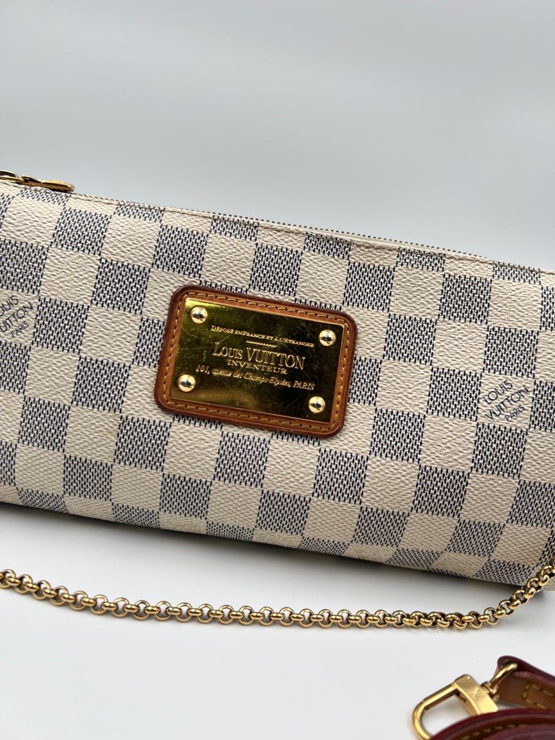 LOUIS VUITTON (Category: Luxury Bags & Wallets) located in Tarlac. Submitted by mysecretbliss (Listing ID 1272645573, Image 2). Description: 💯 % AUTHENTIC PERSONAL BAG COMES WITH DUSTBAG RFS: DECLUTTERING.