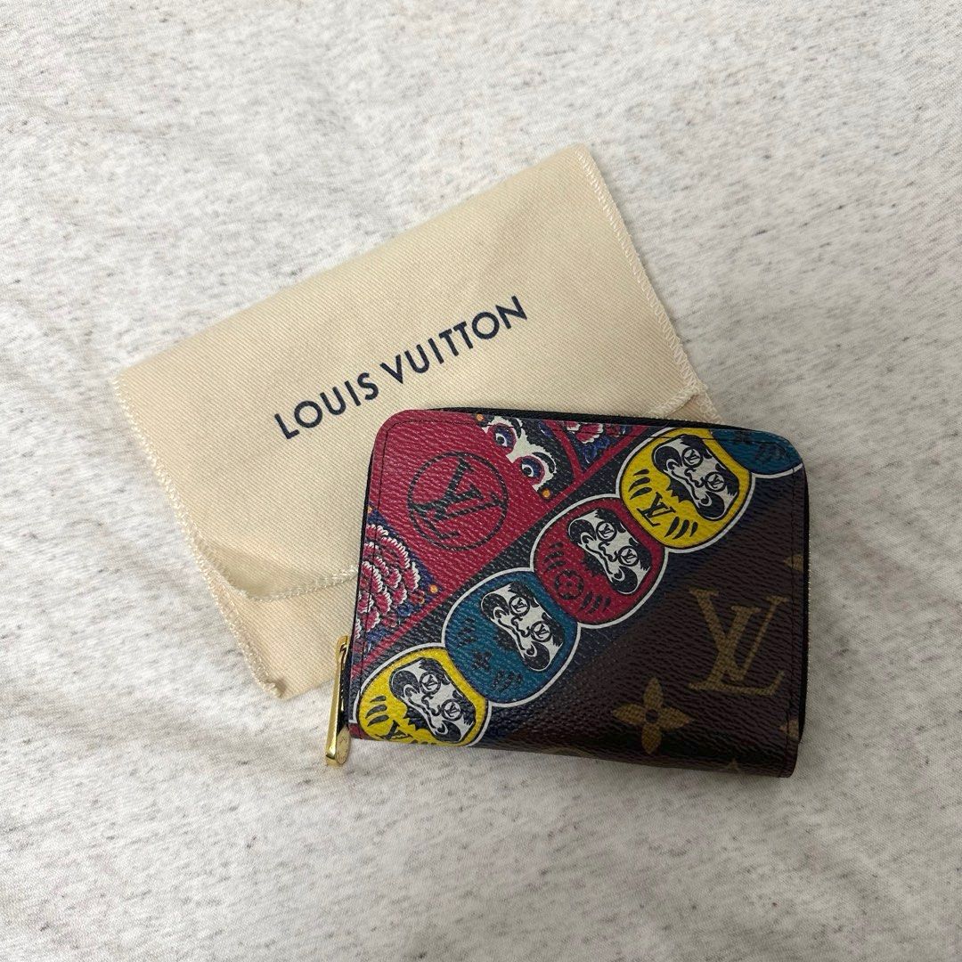 Louis Vuitton LV - RARE daruma zip wallet LIMITED EDITION , 名牌, 手袋及銀包-  Carousell