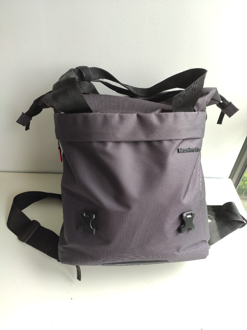 Manfrotto Manhattan 3 way shoulder bag changer 20 for DSLR C Photography Photography Accessories Camera Bags Carriers on Carousell