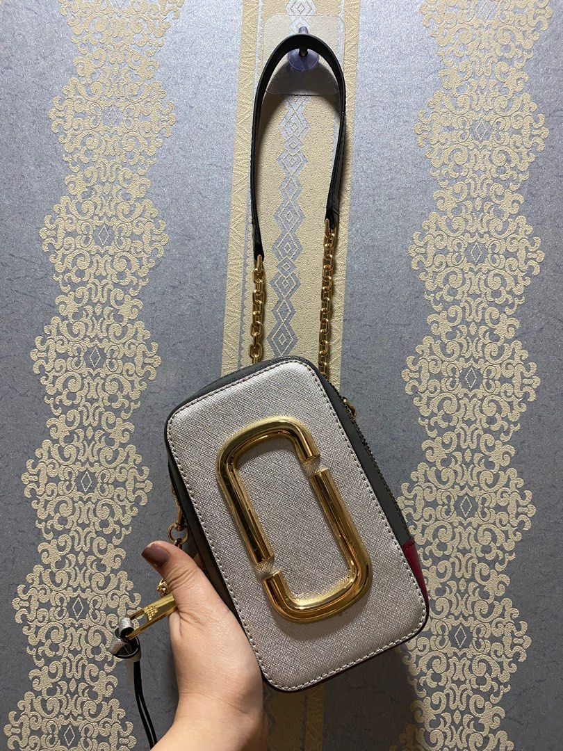 marc jacobs sling bag, Luxury, Bags & Wallets on Carousell