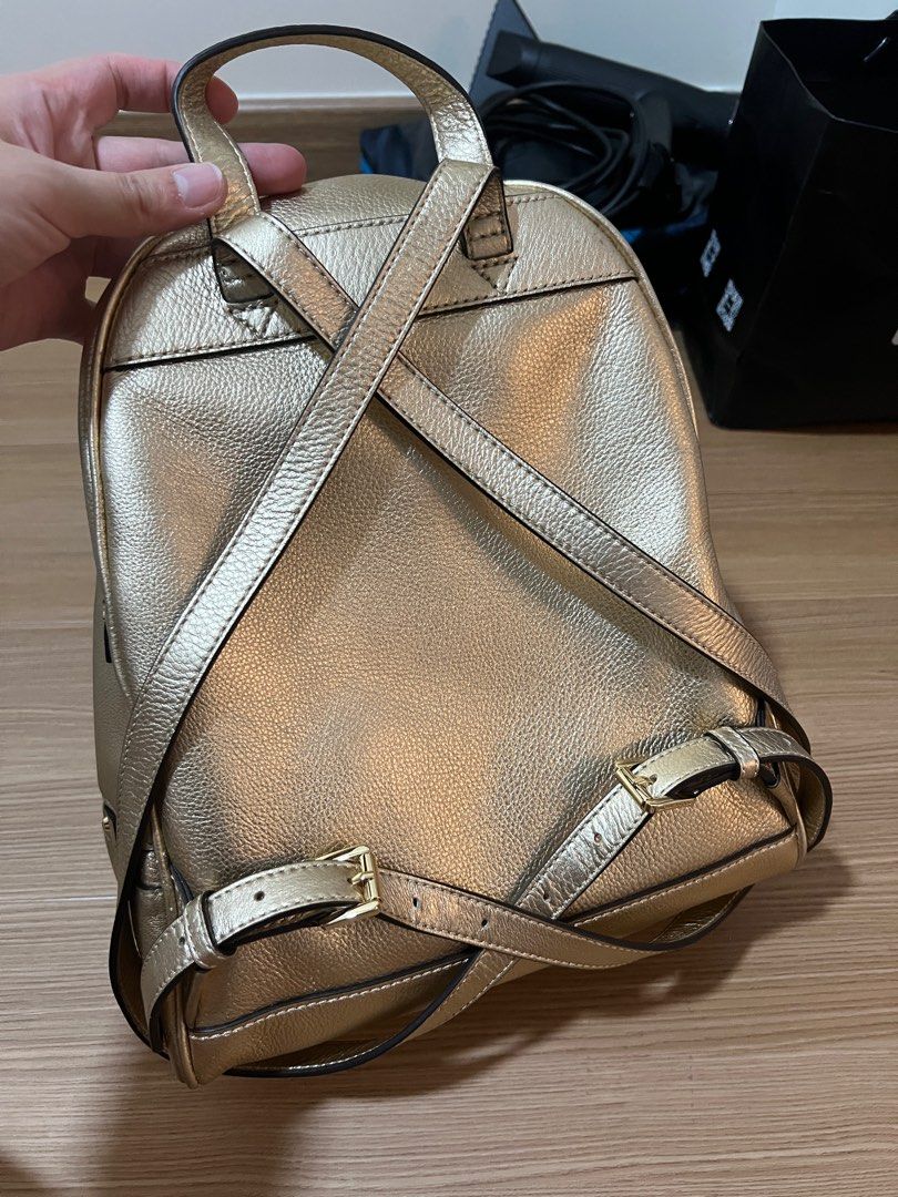 Rose gold sale michael kors backpack