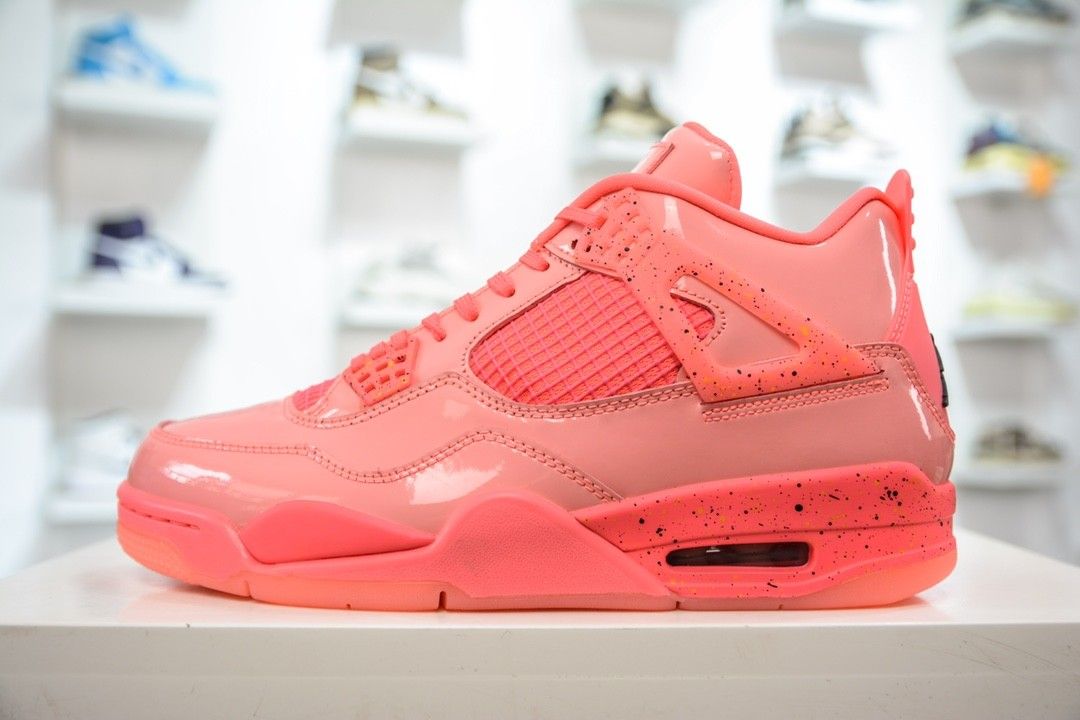 Pink jordan 2025 4 2019