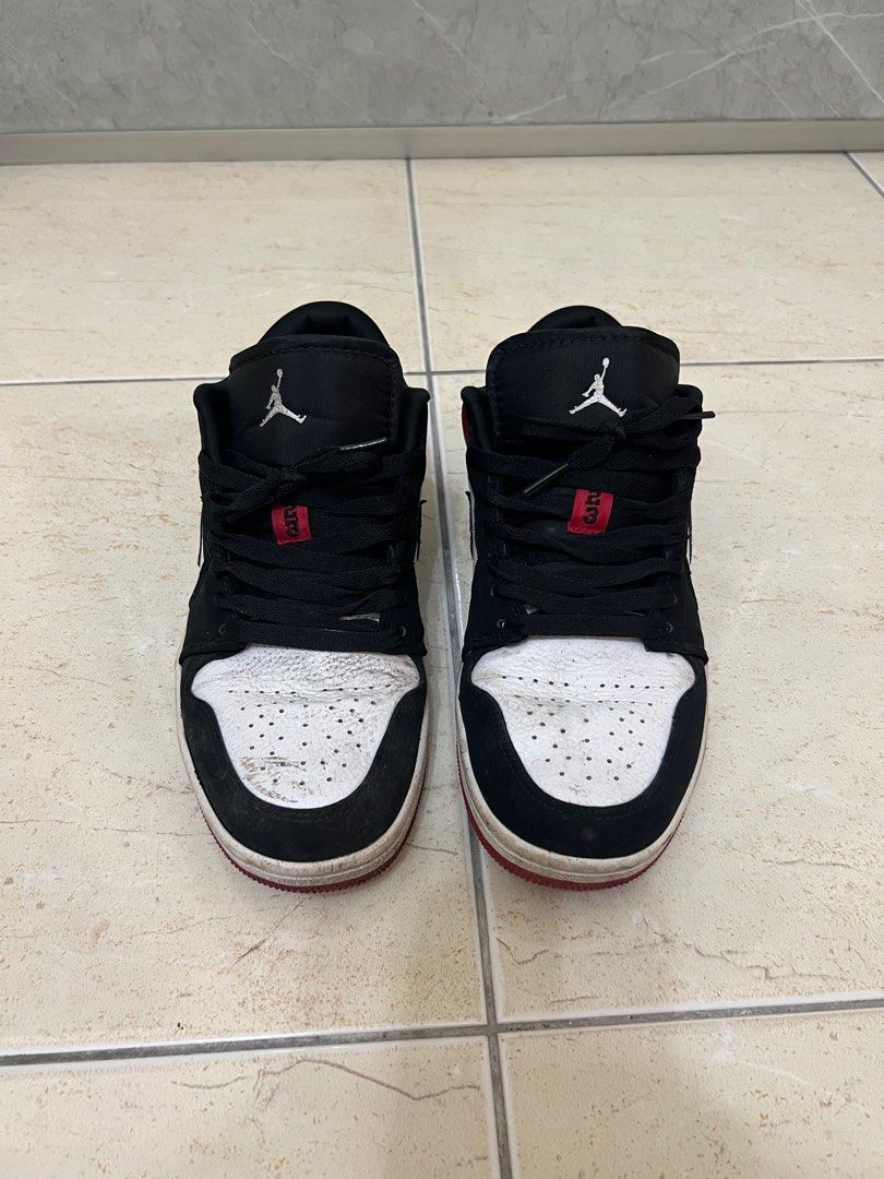 aj1 black toe price
