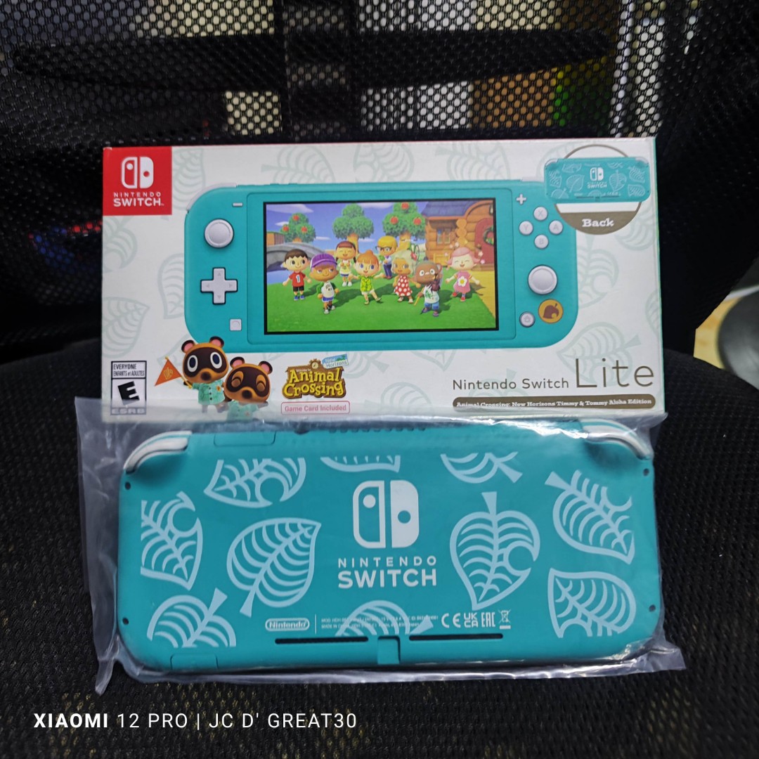 NINTENDO Console Nintendo Switch Lite Turquoise + Animal Crossing New  Horizons Nintendo Switch