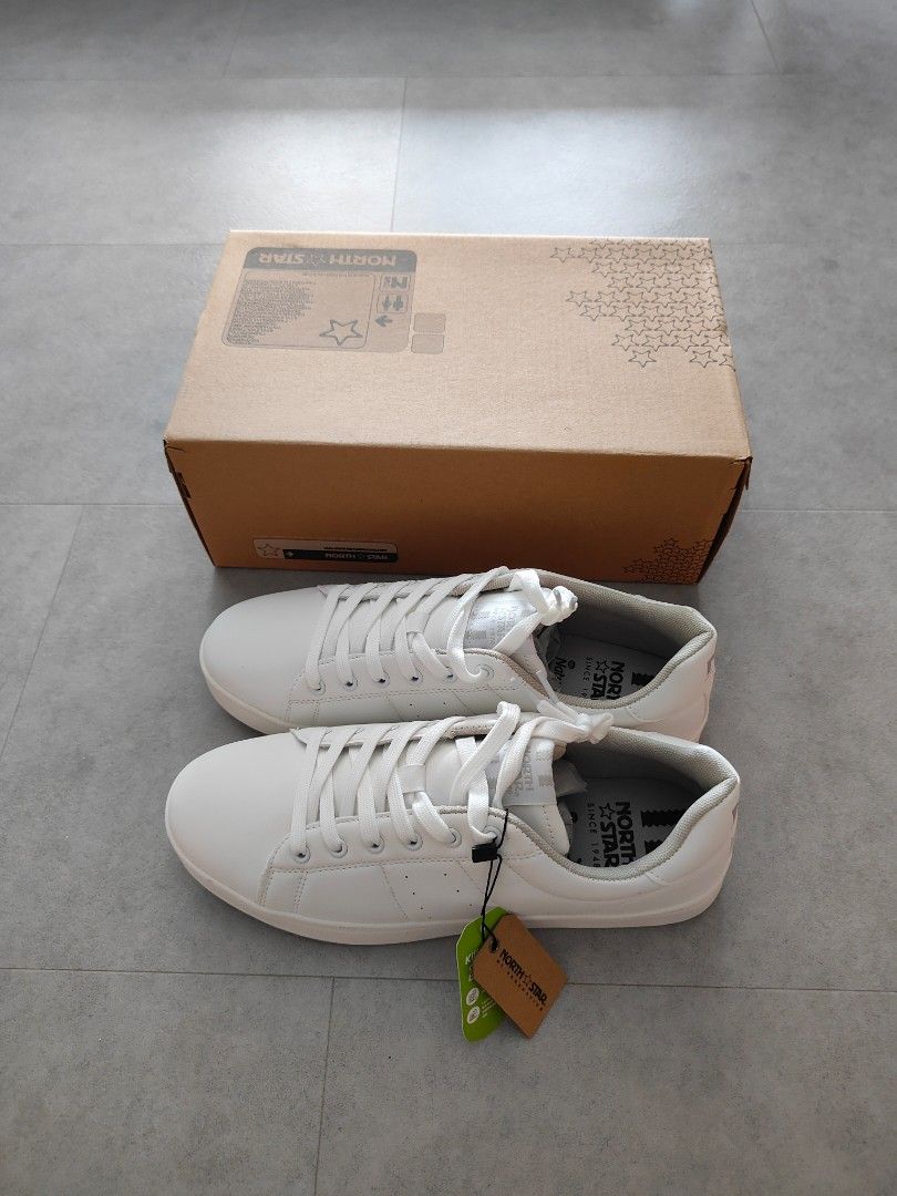 White shoes star online