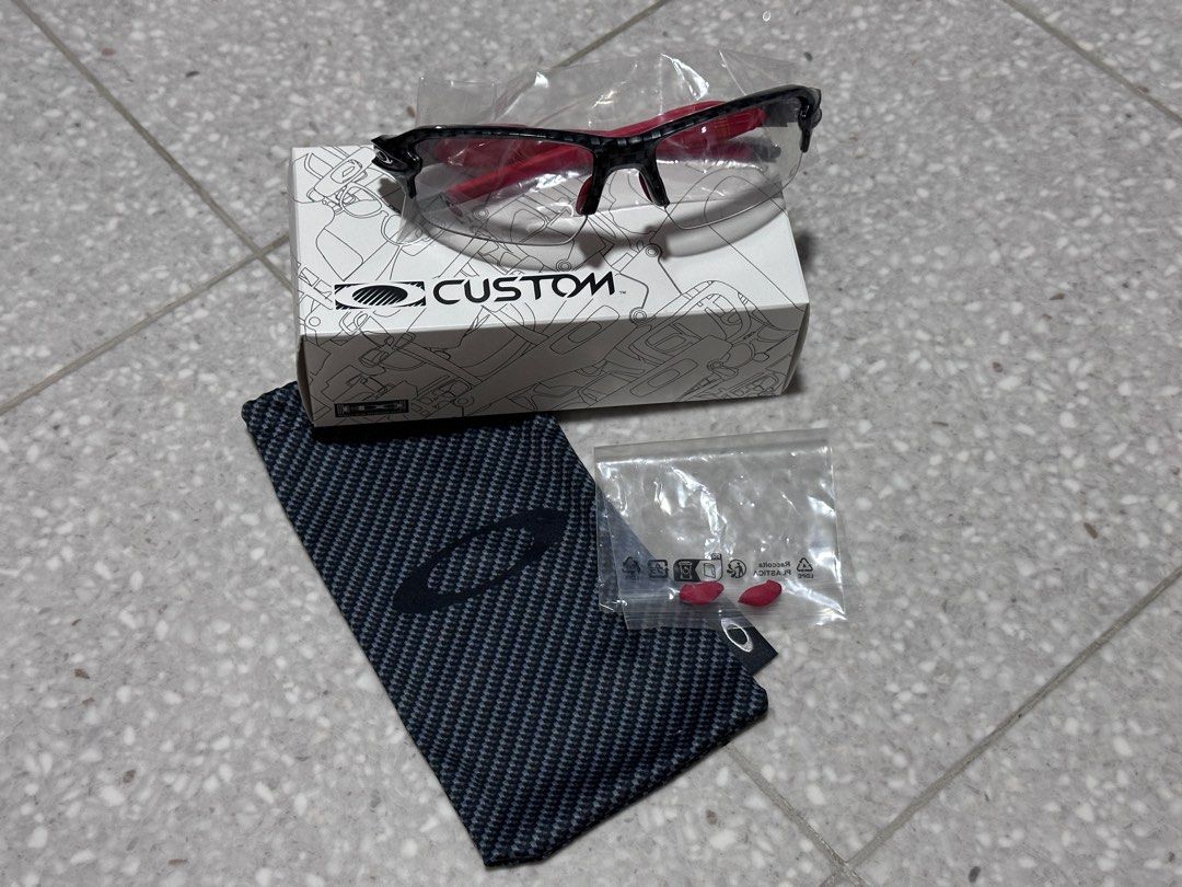 Oakley flak hotsell 2.0 transition lenses