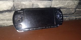 PSP Slim 2000