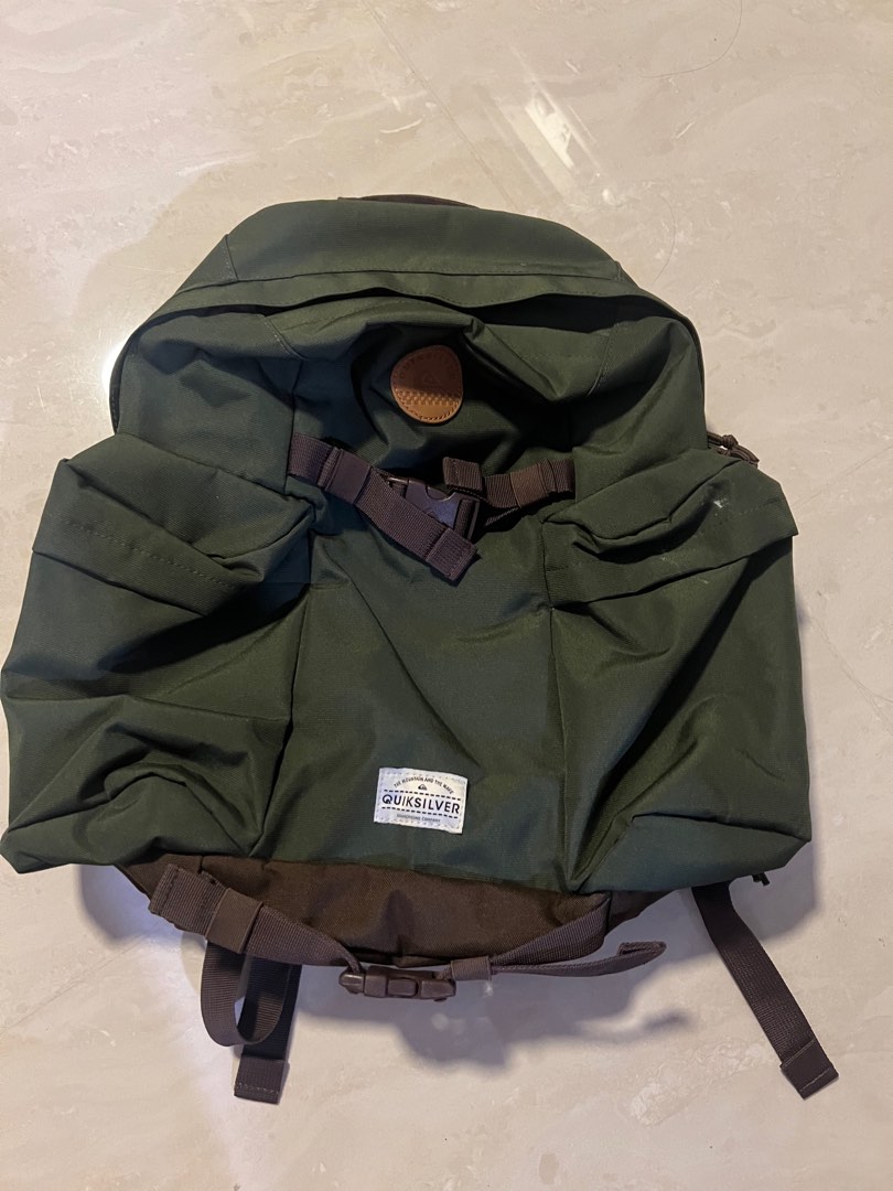 Quiksilver Backpack, Men's Fashion, Bags, Backpacks on Carousell