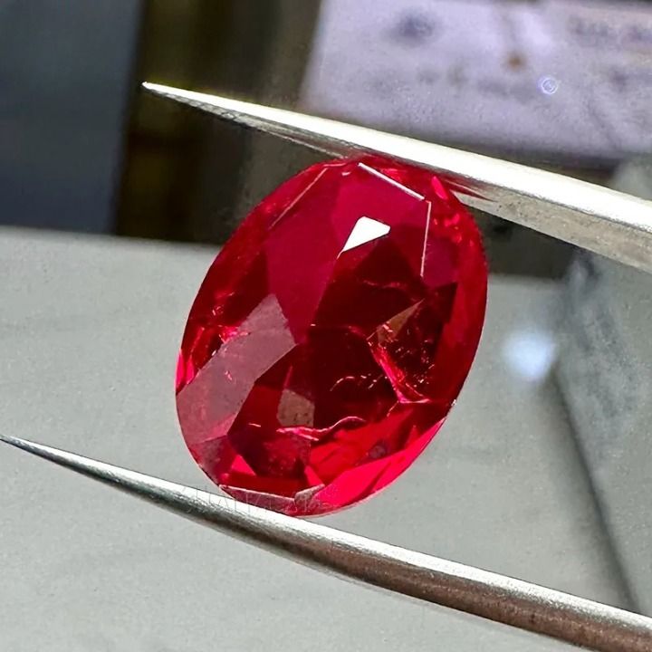 Red store colour stone